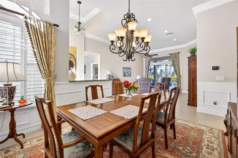 Dining - 5073 Ruby Flats Dr, Wimauma, FL 33598 photo 4 of 9