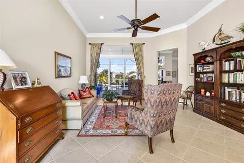 Living - 5073 Ruby Flats Dr, Wimauma, FL 33598 photo 1 of 7