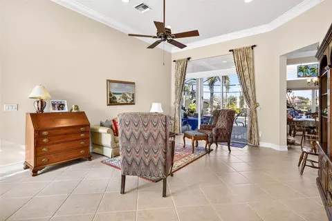 Living - 5073 Ruby Flats Dr, Wimauma, FL 33598 photo 2 of 7