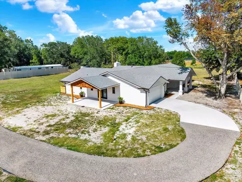 2515 Ragins Ln, Plant City, FL 33567