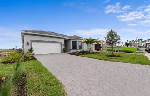 4821 Long Point Run, Lakewood Ranch, FL 34211