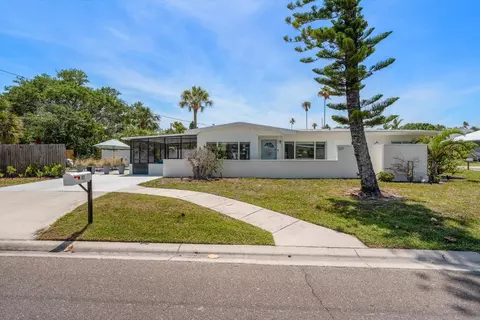 127 11th Ave, Indian Rocks Beach, FL 33785