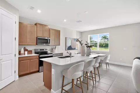 Kitchen - 12325 49th St E, Parrish, FL 34219 photo 2 of 5
