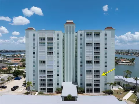 420 64th Ave #402E, Saint Pete Beach, FL 33706