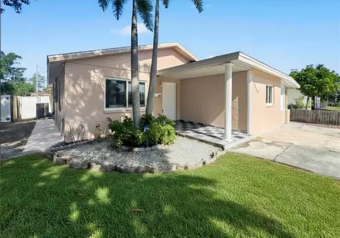 7154 63rd St N, Pinellas Park, FL 33781
