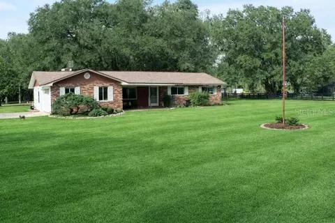 13124 NW 160th Ave, Morriston, FL 32668