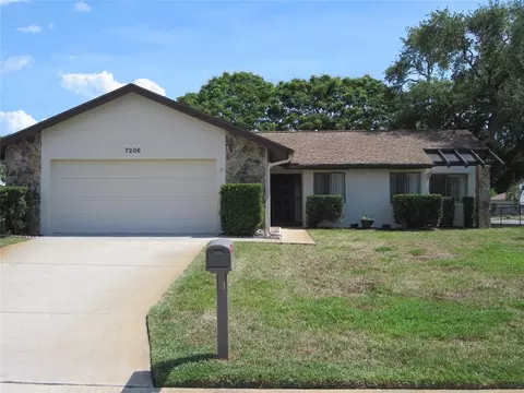 7206 Dorchester Ct, Hudson, FL 34667