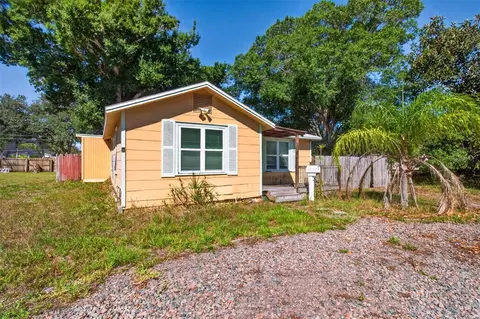 6404 Pershing St NE, Saint Petersburg, FL 33702