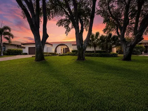 4901 Lansing St NE, Saint Petersburg, FL 33703
