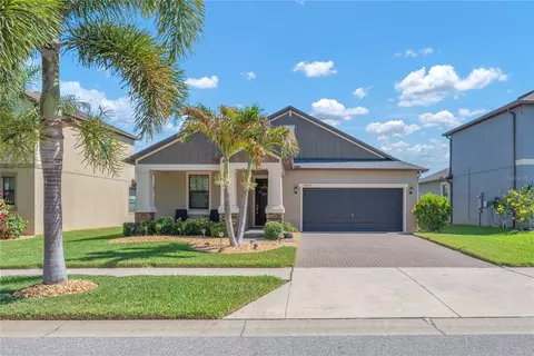 10036 Sage Creek Dr, Sun City Center, FL 33573