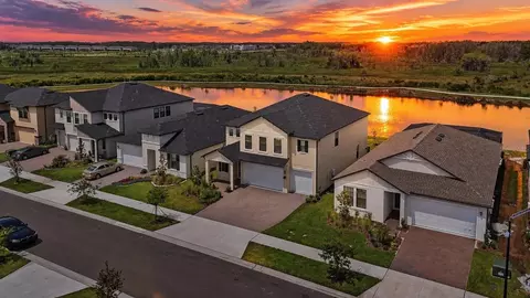 9471 Runaway Breeze Dr, Land O Lakes, FL 34637