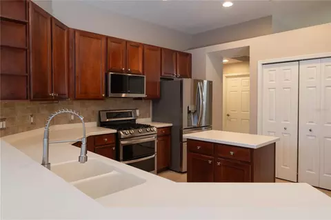 Kitchen - 10131 Paddock Oaks Dr, Riverview, FL 33569 photo 1 of 1