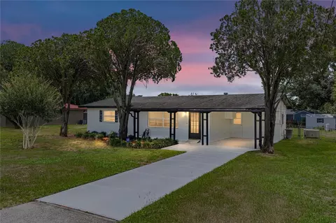 37136 Mandarin Ave, Zephyrhills, FL 33541