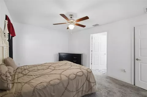 Bedroom - 23 Juniper Trail Cir, Ocala, FL 34480 photo 2 of 7
