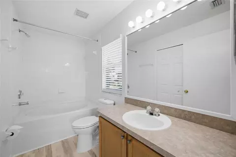 Bath - 13307 Ashbark Ct, Riverview, FL 33579 photo 1 of 3