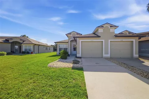 Exterior - 13307 Ashbark Ct, Riverview, FL 33579 photo 3 of 7