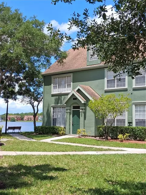 9020 Lake Chase Island Way #9020, Tampa, FL 33626