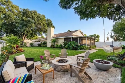 Exterior - 328 Vail Dr, Winter Haven, FL 33884 photo 12 of 14