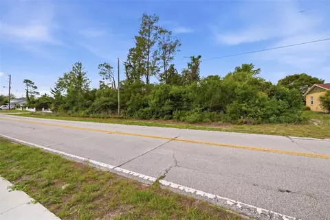 6011 Freeport Dr, Spring Hill, FL 34606 photo 10