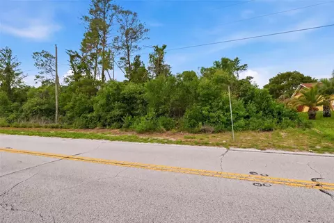 6011 Freeport Dr, Spring Hill, FL 34606 photo 7