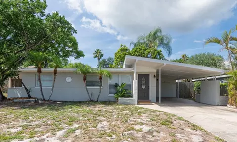 110 14th Ave SW, Largo, FL 33770