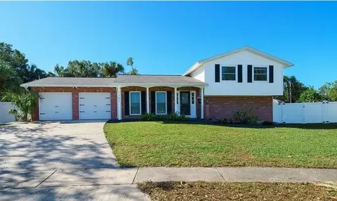 7002 Danewood Ct, Tampa, FL 33615