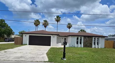 8607 Longboat Ln, Hudson, FL 34667