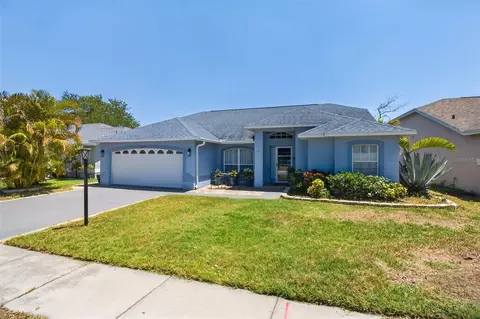Exterior - 12611 Pineforest Way E, Largo, FL 33773 photo 14 of 14