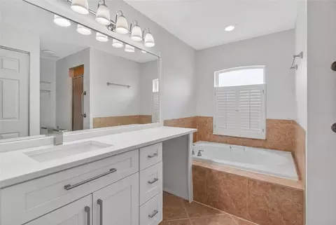 Bath - 12611 Pineforest Way E, Largo, FL 33773 photo 3 of 4