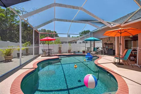 Exterior - 12611 Pineforest Way E, Largo, FL 33773 photo 9 of 14