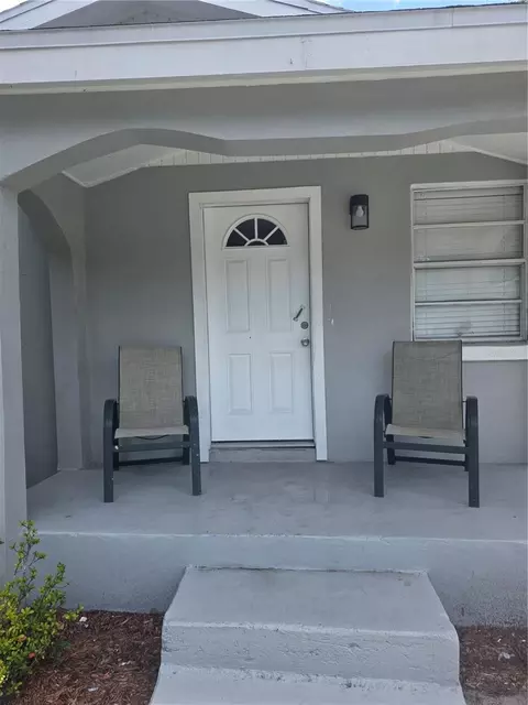 2619 E Chelsea St, Tampa, FL 33610