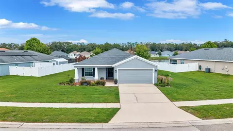 7056 Gideon Cir, Zephyrhills, FL 33541