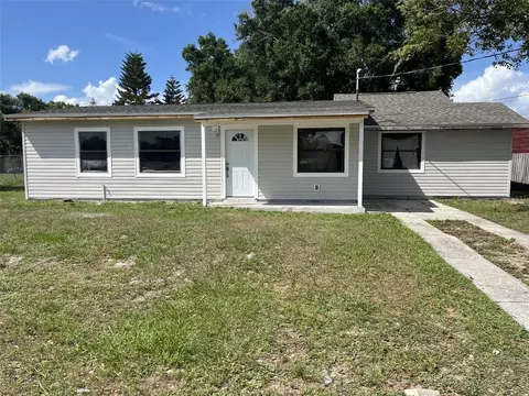 801 NW 5th St, Mulberry, FL 33860