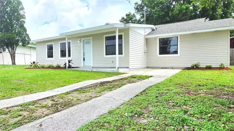 801 NW 5th St, Mulberry, FL 33860