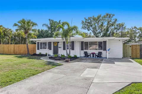 3044 55th St N, Saint Petersburg, FL 33710