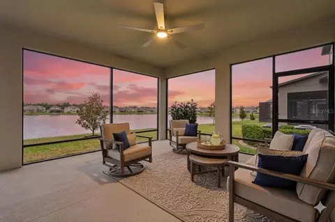 5059 Bromeliad Ave, Wimauma, FL 33598