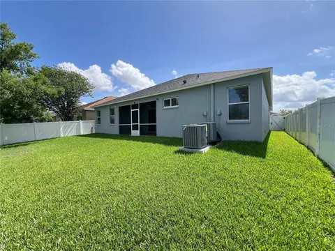 Exterior - 6906 Boulder Run Loop, Wesley Chapel, FL 33545 photo 11 of 13