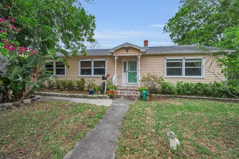 4994 17th Ave N, Saint Petersburg, FL 33710