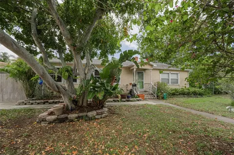 4994 17th Ave N, Saint Petersburg, FL 33710