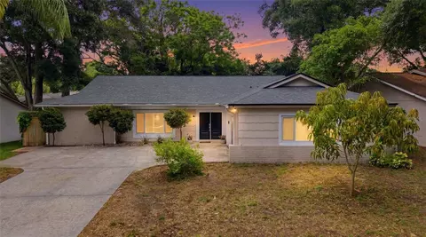 2447 Grove Ridge Dr, Palm Harbor, FL 34683