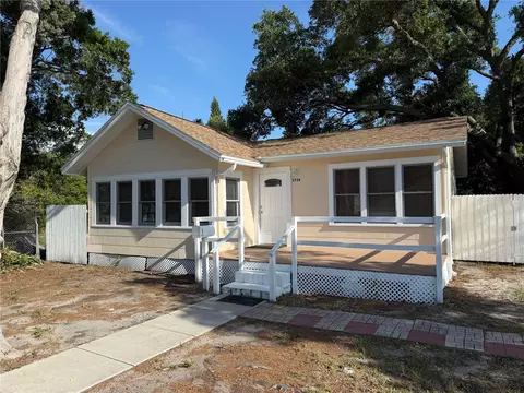 3726 18th Ave S, Saint Petersburg, FL 33711