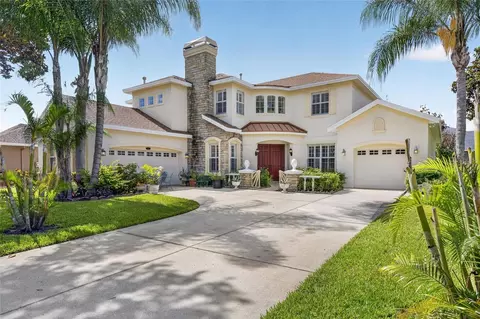 2713 Park Meadow Dr, Valrico, FL 33594