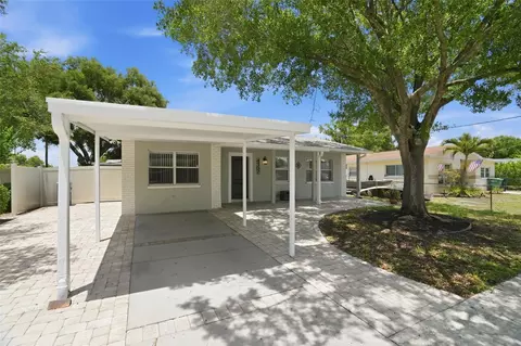 4307 W Wisconsin Ct, Tampa, FL 33616