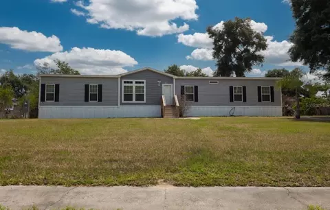 10617 Skewlee Gardens Dr, Thonotosassa, FL 33592