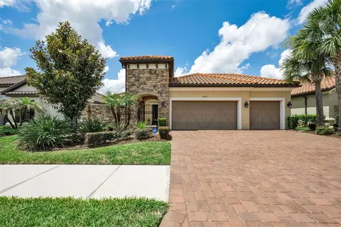 8707 Sorano Villa Dr, Tampa, FL 33647