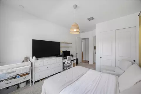Bedroom - 13816 Sharp Hawk Dr, Riverview, FL 33569 photo 5 of 11