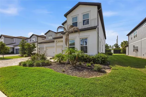 Exterior - 13816 Sharp Hawk Dr, Riverview, FL 33569 photo 2 of 9