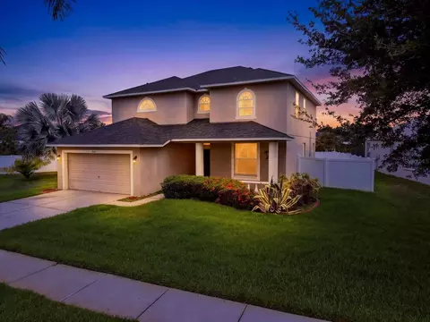 408 Stone Briar Dr, Ruskin, FL 33570