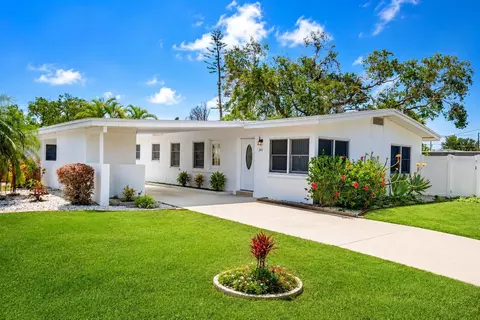 301 41st Ave, Saint Pete Beach, FL 33706
