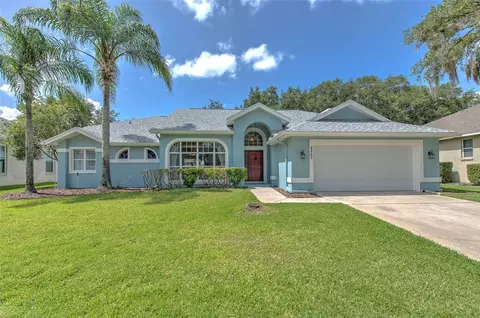 2327 Eagle Bluff Dr, Valrico, FL 33596